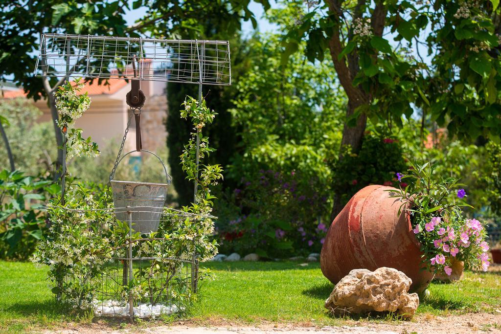 פוטוס Villa Ioanna מראה חיצוני תמונה